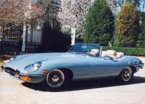 Jaguar E-Type photo