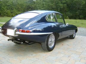 Jaguar E-Type photo