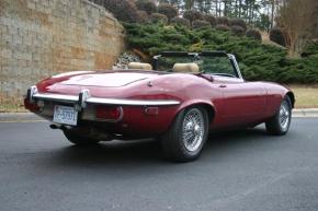 Jaguar E-Type photo