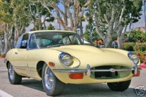 Jaguar E-Type photo