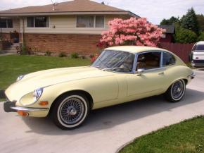 Jaguar E-Type photo