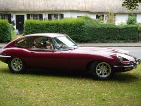 Jaguar E-Type photo