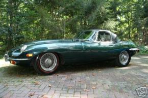 Jaguar E-Type photo