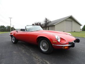 Jaguar E-Type photo