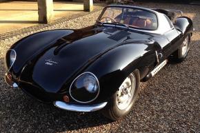 Jaguar E-Type photo