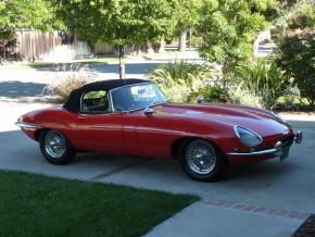 Jaguar E-Type photo