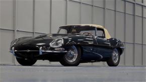 Jaguar E-Type photo