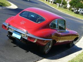 Jaguar E-Type photo