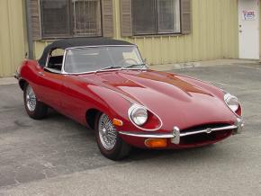 Jaguar E-Type photo