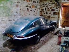 Jaguar E-Type photo