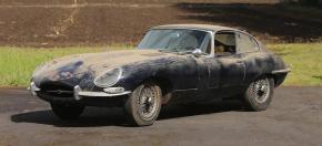 Jaguar E-Type photo