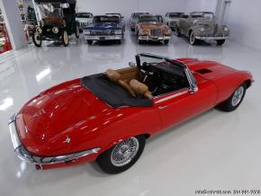 Jaguar E-Type photo