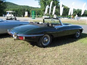 Jaguar E-Type photo