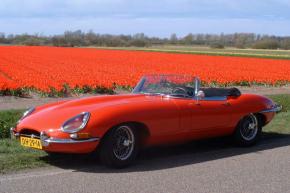 Jaguar E-Type photo