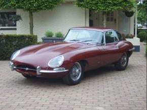 Jaguar E-Type photo