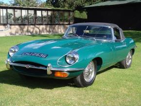 Jaguar E-Type photo