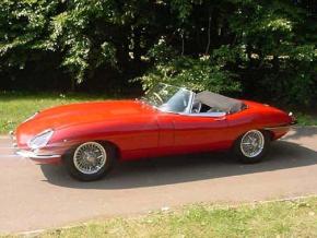 Jaguar E-Type photo