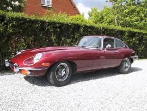 Jaguar E-Type photo