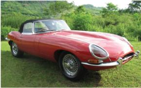 Jaguar E-Type photo