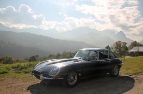 Jaguar E-Type photo