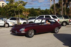 Jaguar E-Type photo