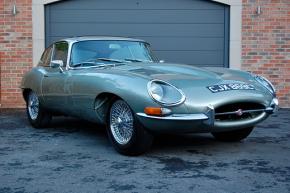 Jaguar E-Type photo