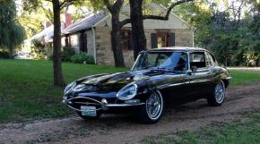 Jaguar E-Type photo