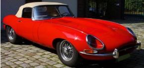 Jaguar E-Type photo