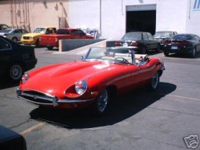 Jaguar E-Type photo