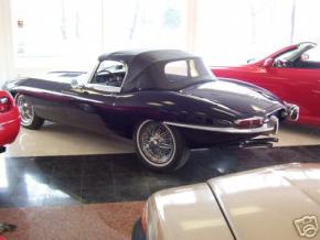 Jaguar E-Type photo