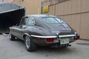 Jaguar E-Type photo