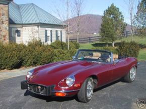 Jaguar E-Type photo