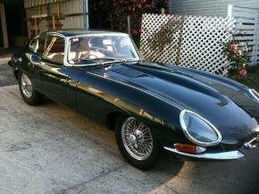 Jaguar E-Type photo