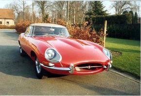 Jaguar E-Type photo