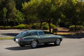 Jaguar E-Type photo