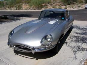 Jaguar E-Type photo