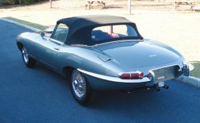 Jaguar E-Type photo