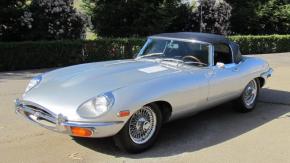 Jaguar E-Type photo