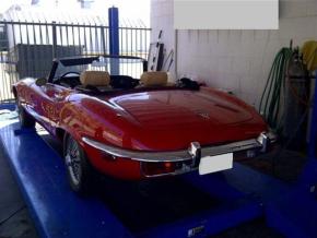 Jaguar E-Type photo