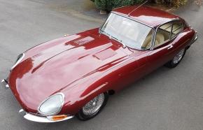 Jaguar E-Type photo