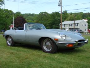 Jaguar E-Type photo