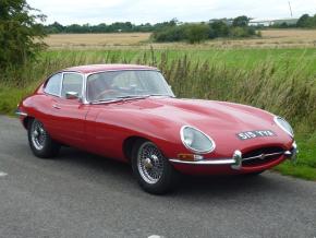 Jaguar E-Type photo