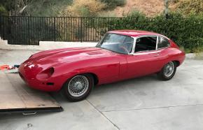 Jaguar E-Type photo