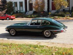 Jaguar E-Type photo