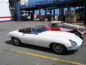 Jaguar E-Type photo