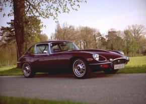 Jaguar E-Type photo