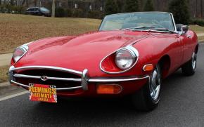 Jaguar E-Type photo