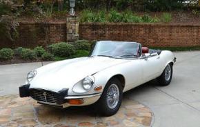 Jaguar E-Type photo