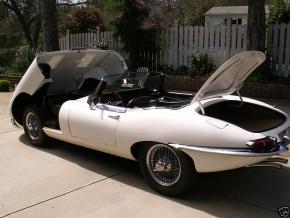 Jaguar E-Type photo