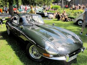 Jaguar E-Type photo